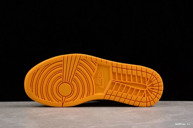 555088-711 1 OG Taxi Jordan Retro High 0131